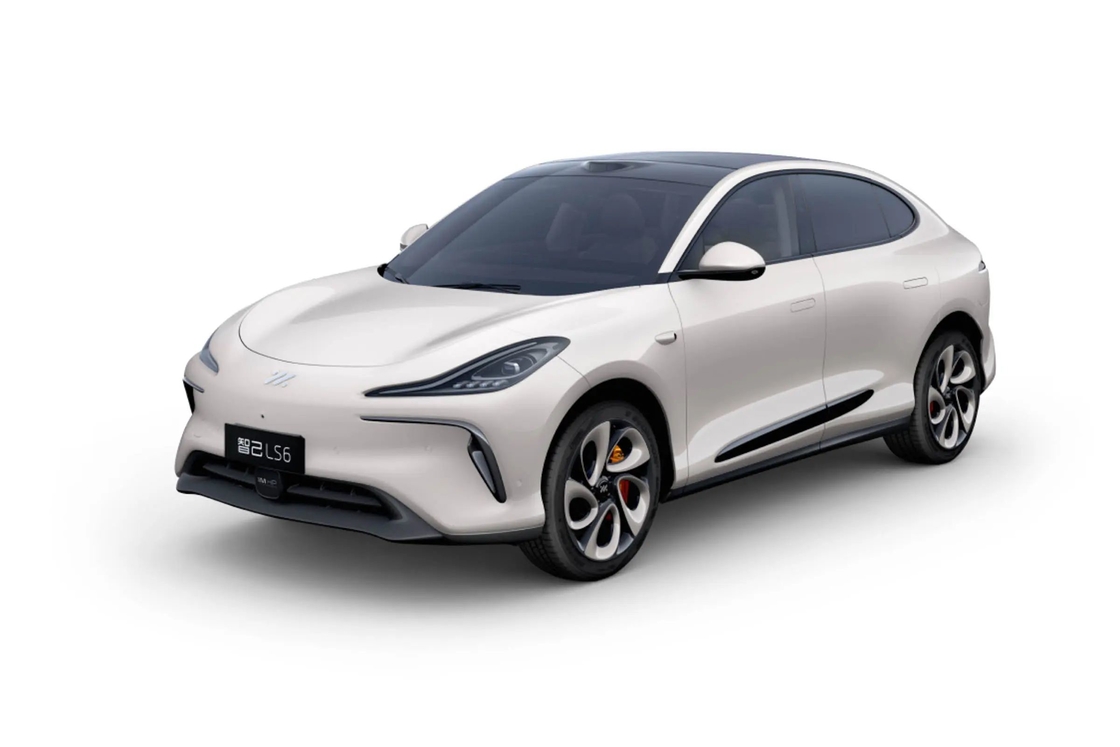 زیجی LS6 IM اتومبیل الکتریکی 4 درب 5 صندلی SUV 760 کیلومتر برد طولانی اتومبیل الکتریکی انرژی جدید