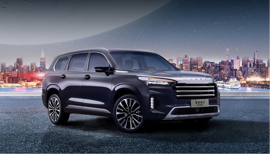 195 کيلومتر در ساعت سرعت مكس چري بنزين 5 در 7 صندلي SUV EXEED VX