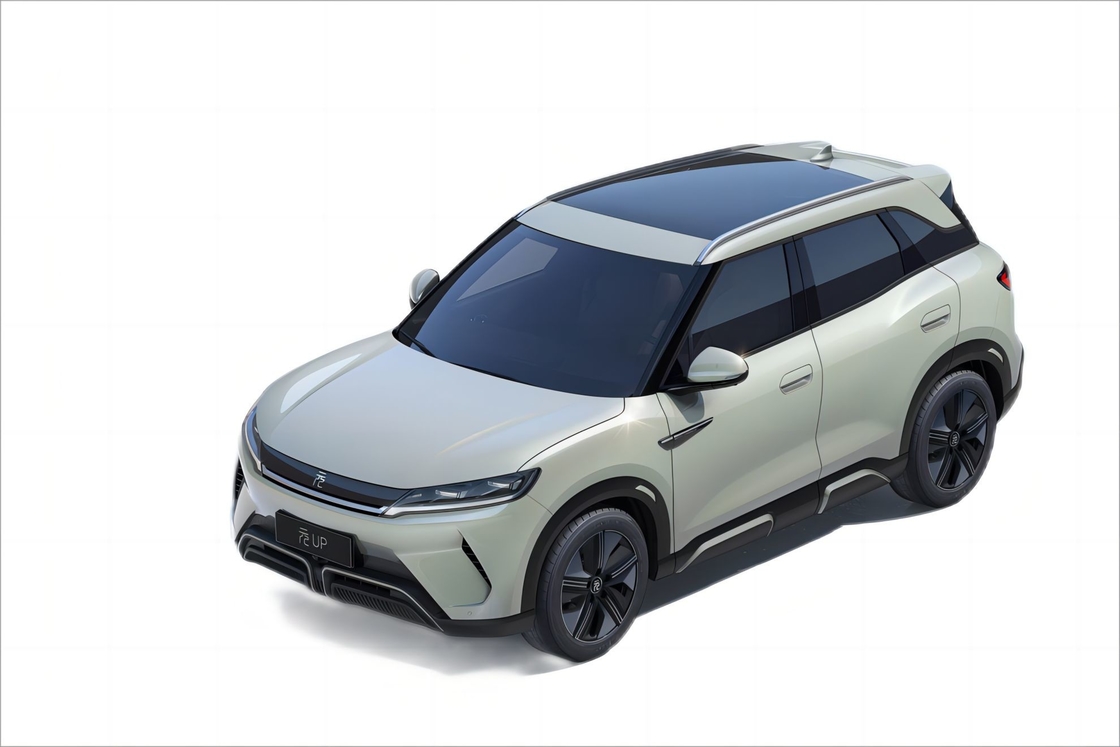 BYD Yuan UP پردازنده پیشرفته و صفحه نمایش با وضوح بالا برای عملکرد برتر