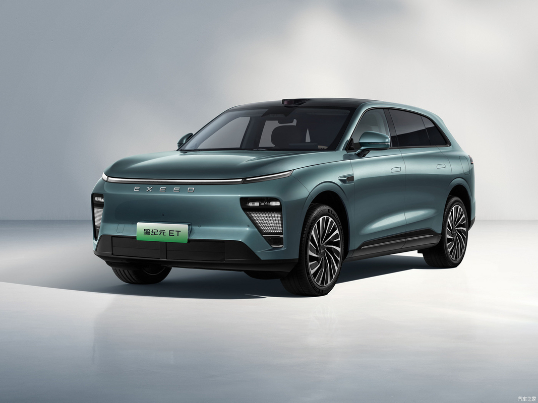 200 کيلومتر در ساعت ماشين الکتريکي چري SUV EXEED ET 290 Nm Torque با درب آويزون شده