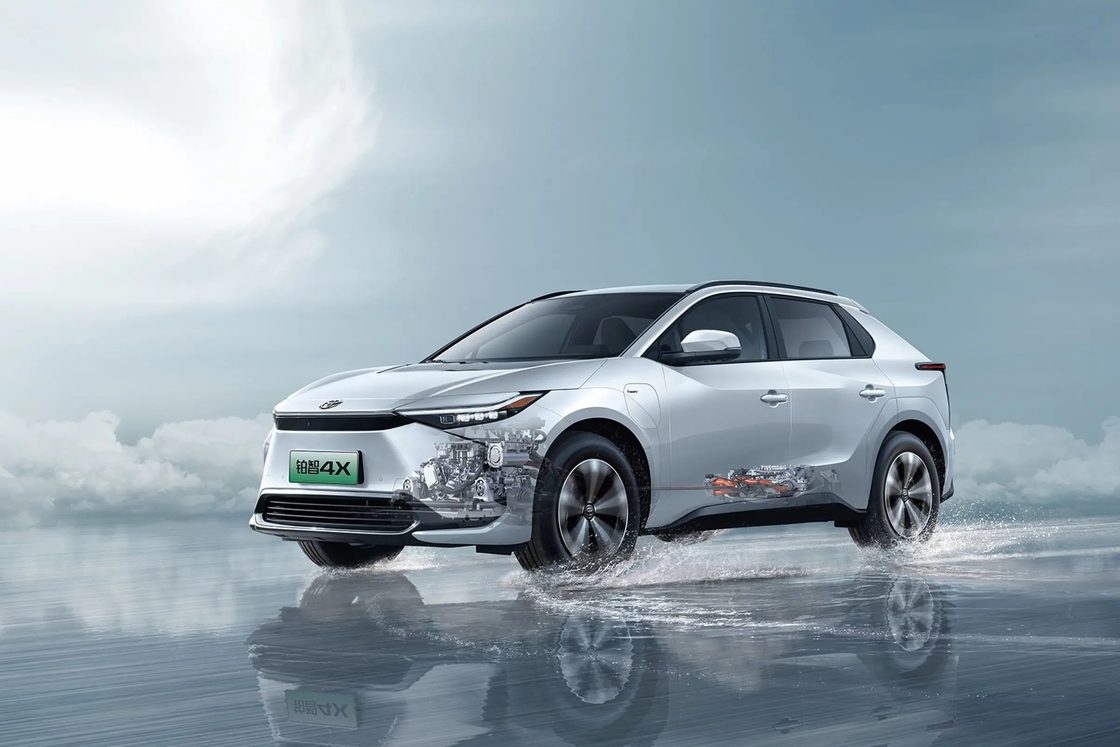 250 مایل Range تویوتا SUV اتومبیل الکتریکی 5 صندلی خالص الکتریکی تویوتا Bz 4X اتومبیل