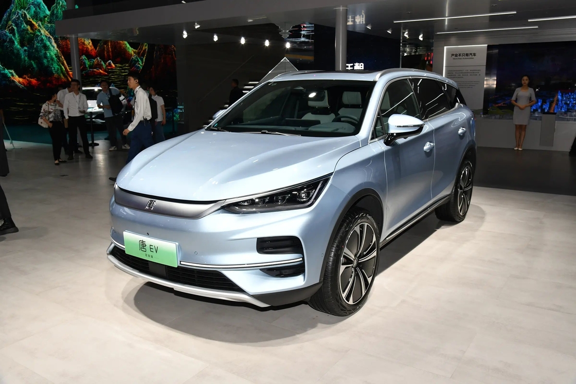 ماشين الکتريکي لوکس BYD Tang EV 185 کيلومتر در ساعت