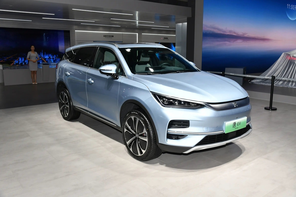 ماشين الکتريکي لوکس BYD Tang EV 185 کيلومتر در ساعت