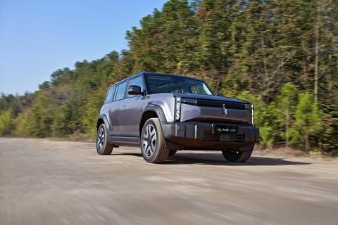 150 کیلومتر در ساعت فرمان سمت چپ خودرو الکتریکی Chery iCAR 03 با تجربه رانندگی راحت