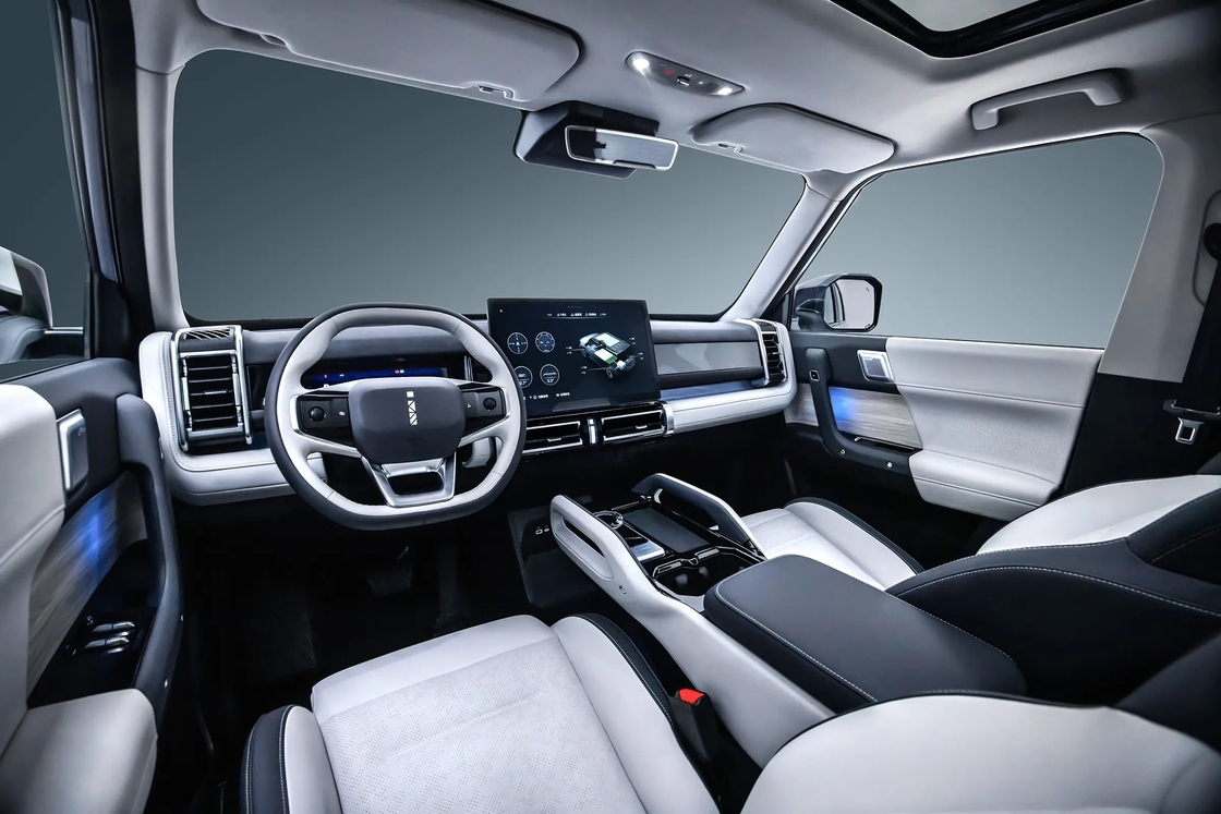 ایکار 03 چری اتومبیل الکتریکی 5 درب 5 صندلی SUV شارژ سریع 0.5 ساعت