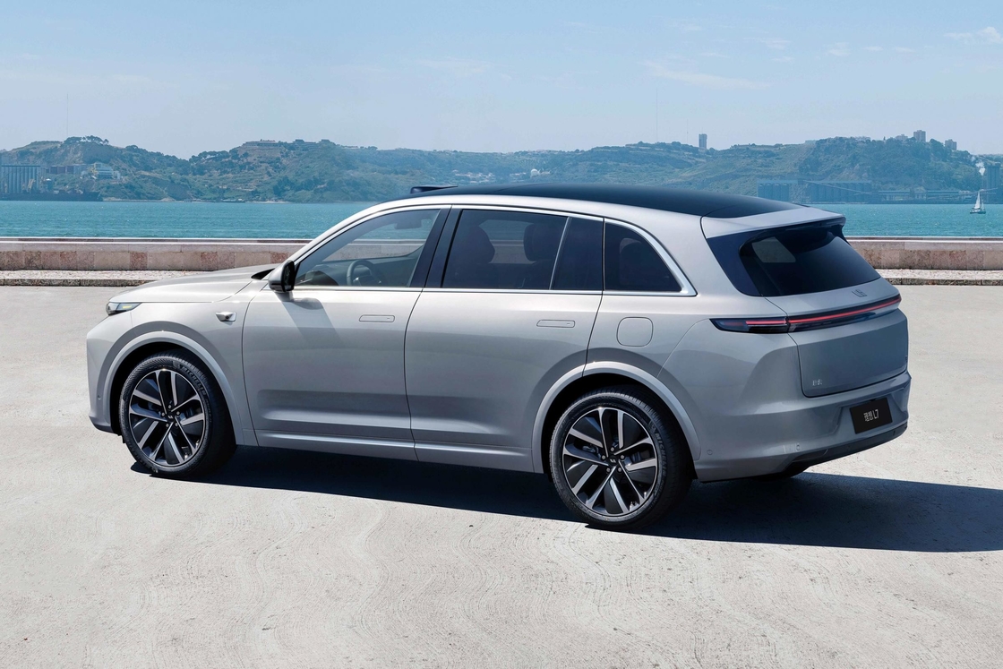 500km Range Lixiang اتومبیل الکتریکی L7 AWD 5 درب 7 صندلی اتومبیل الکتریکی