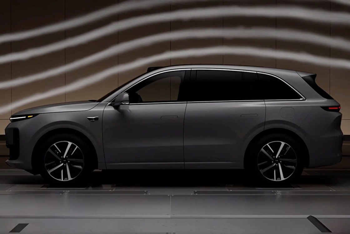 ماشين برقي لي شيانگ L6 SUV با کارايي بالا با 1.5T Range Extender و 1390km Range برای خریداران حرفه اي