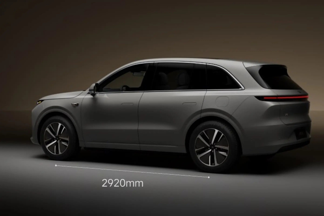ماشين برقي لي شيانگ L6 SUV با کارايي بالا با 1.5T Range Extender و 1390km Range برای خریداران حرفه اي