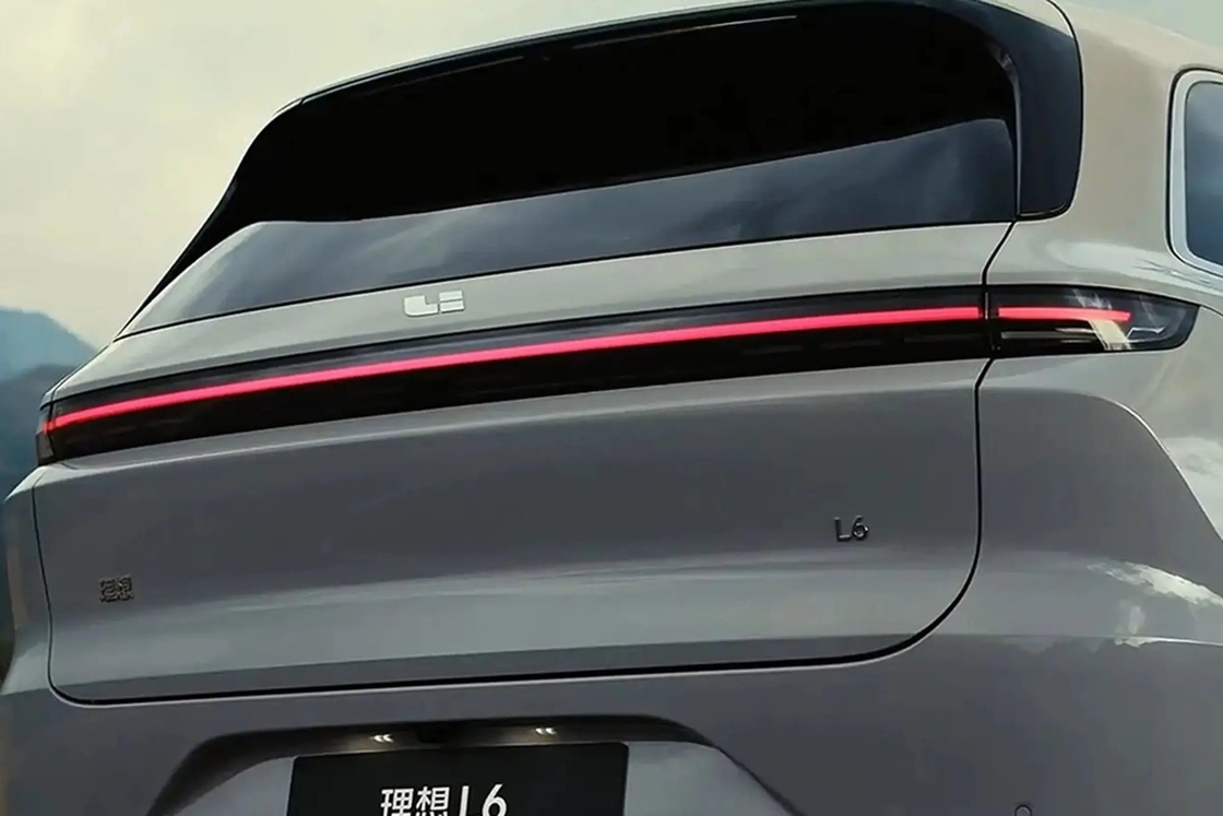 5 در 7 صندلی Lixiang L6 MPV اتومبیل الکتریکی تمام چرخ رانش سمت چپ رانش