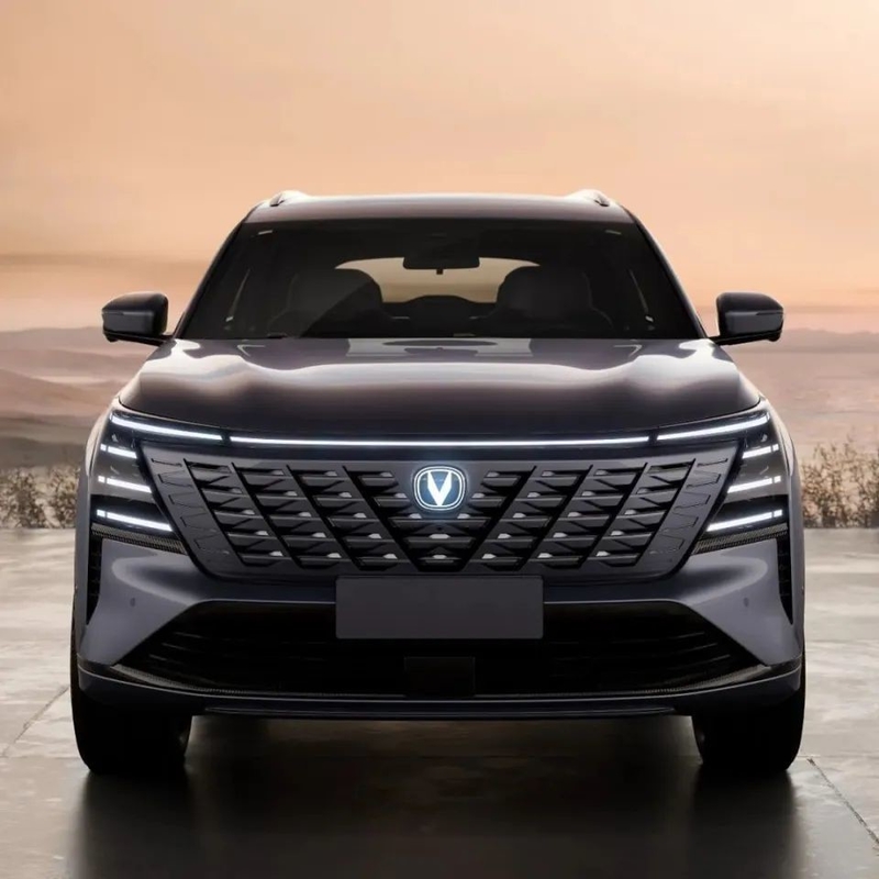 بنزین Changan CS75 Plus ماشین 10 - 15km/L مصرف سوخت 200km/h حداکثر سرعت