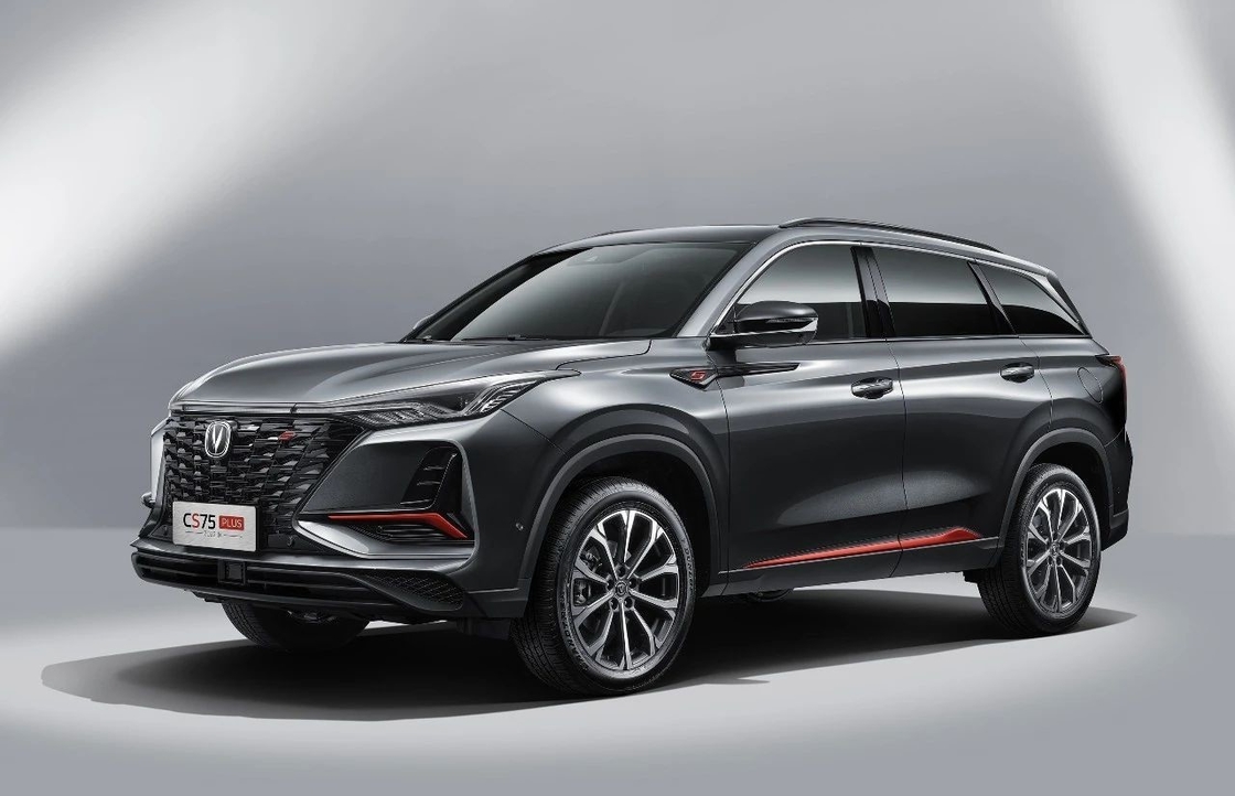 بنزین Changan CS75 Plus ماشین 10 - 15km/L مصرف سوخت 200km/h حداکثر سرعت