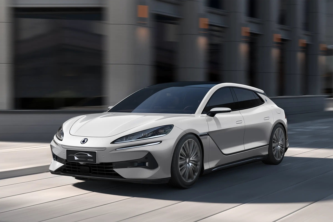 2024 DENZA Z 9 GT لوکس هوشمند پلگ ان هیبریدی 5 درب 5 صندلی