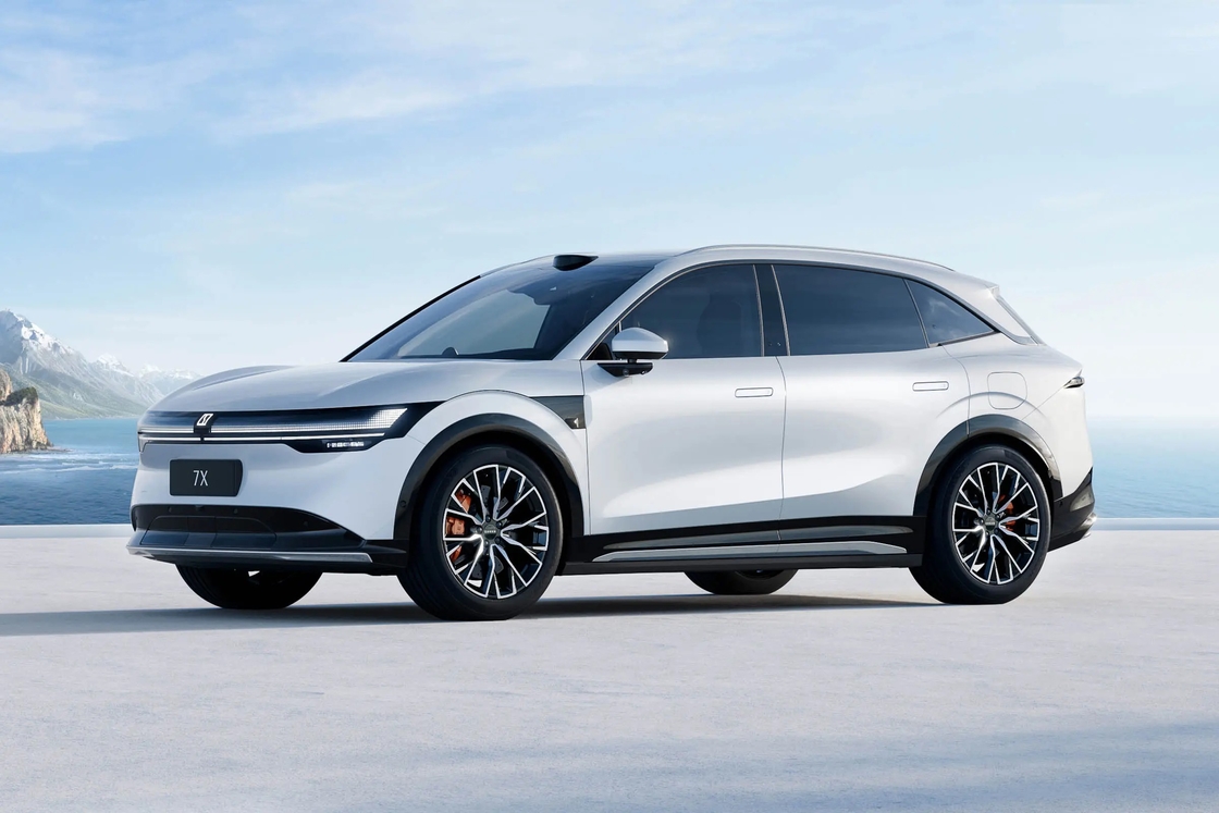 2025 Zeekr 7X 5 درب 5 صندلی SUV خالص الکتریکی با فرمان چپ رزرو داغ از چین در سال