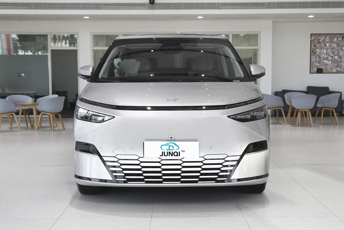 2024 Xpeng X9 MPV خالص الکتریکی 320Ps Ultra Long Range 702 AWD 640km Pro Max با X9 خودرو انرژی جدید