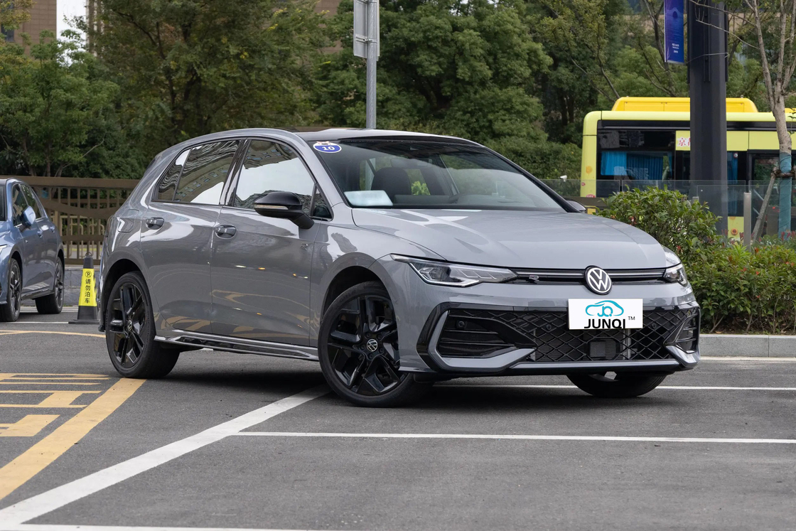 فولکس واگن گلف 280 TSI DSG R-Line لیتر بنزین اتومبیل هاتچبک 2024 فولکس واگن گلف 1.4T ماشین کاملا جدید ماشین کوچک بنزین