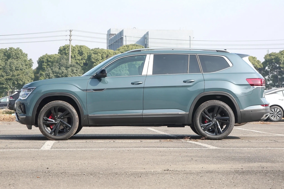 SUV متوسط و بزرگ فولکس واگن بنزین ماشین تون 330TSI با 2.0T 220HP موتور L4 و 7-سرعت دو kumbratch