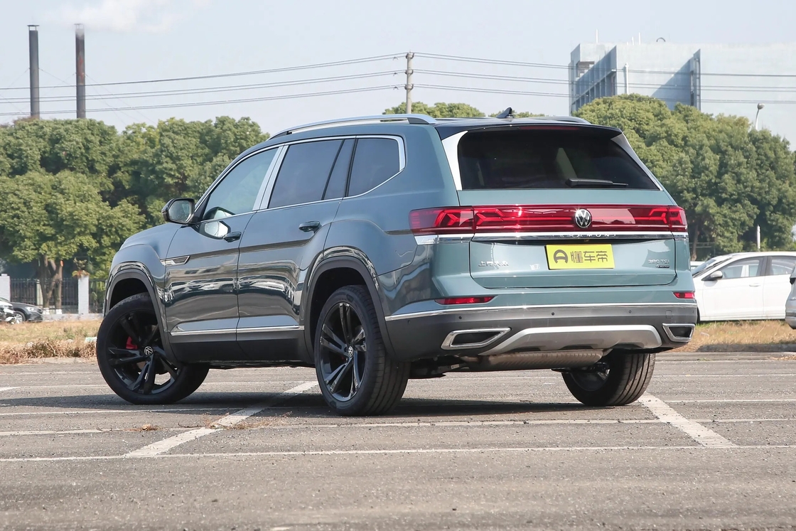 SUV متوسط و بزرگ فولکس واگن بنزین ماشین تون 330TSI با 2.0T 220HP موتور L4 و 7-سرعت دو kumbratch